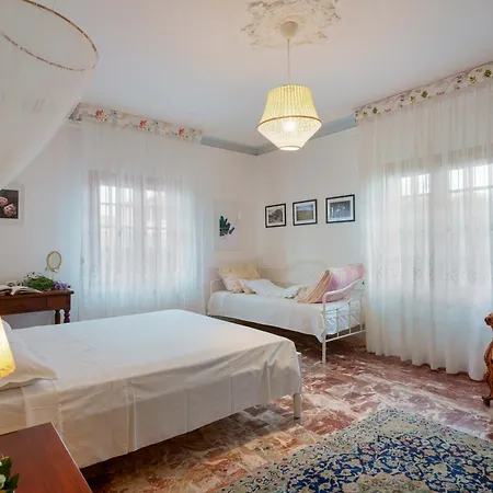 Bb 1987 Bed & Breakfast 4*