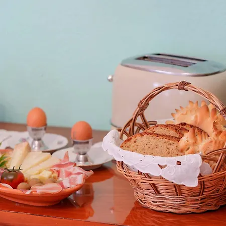 Bb 1987 Bed & Breakfast 4*