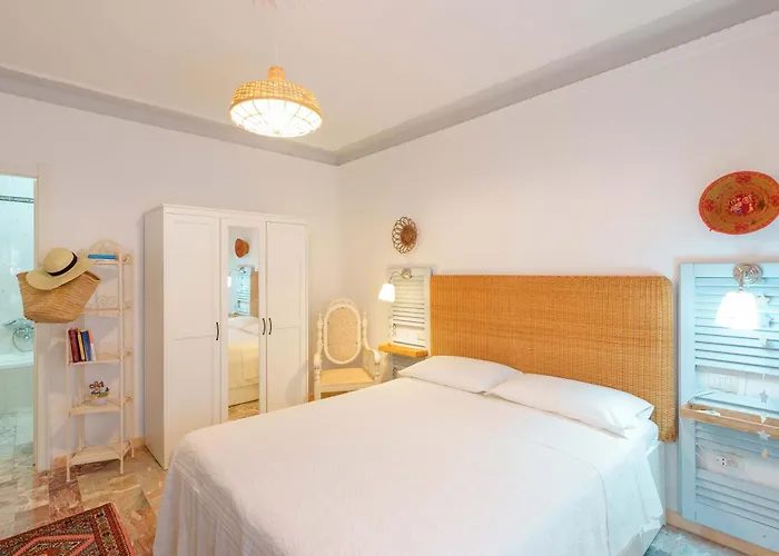 Couette-café Bb 1987 Pula