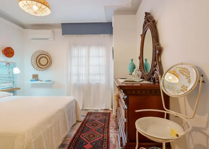 Bb 1987 Couette-café Pula