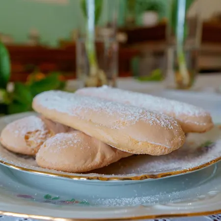 ベッド・アンド・ブレックファスト Bb 1987 4*